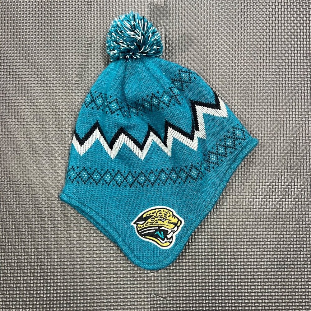 Jacksonville Jaguars NFL Team Apparel Boys Pom Beanie Hat Blue Zigzag Pattern On